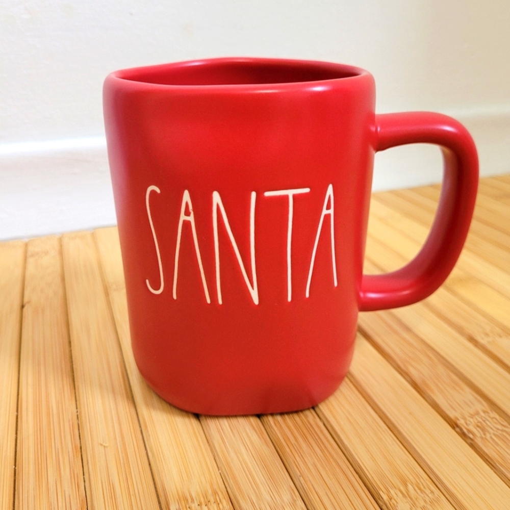 RAE DUNN -  Red mug " SANTA "